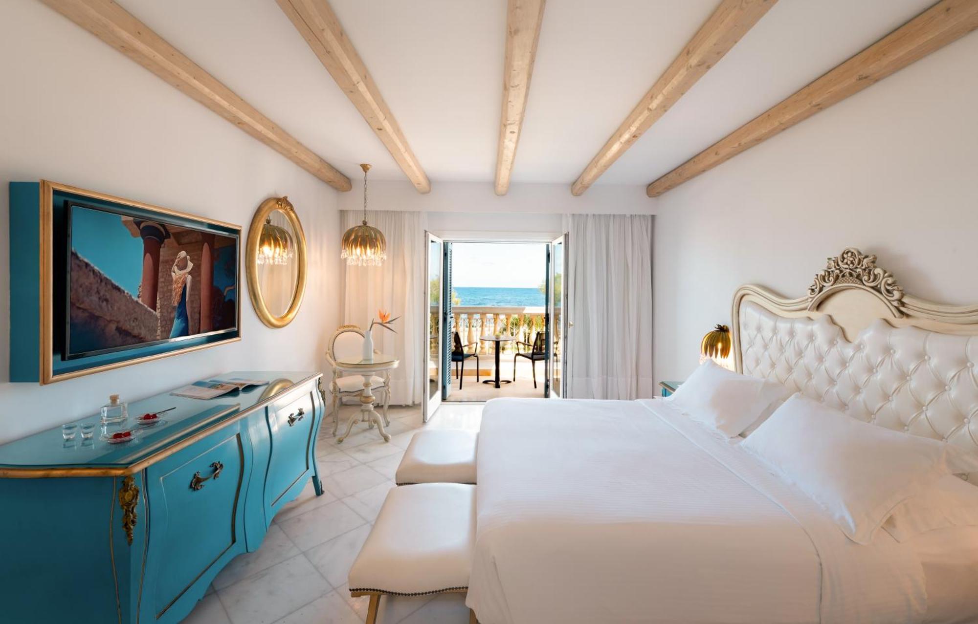 Bungalow Beach Front